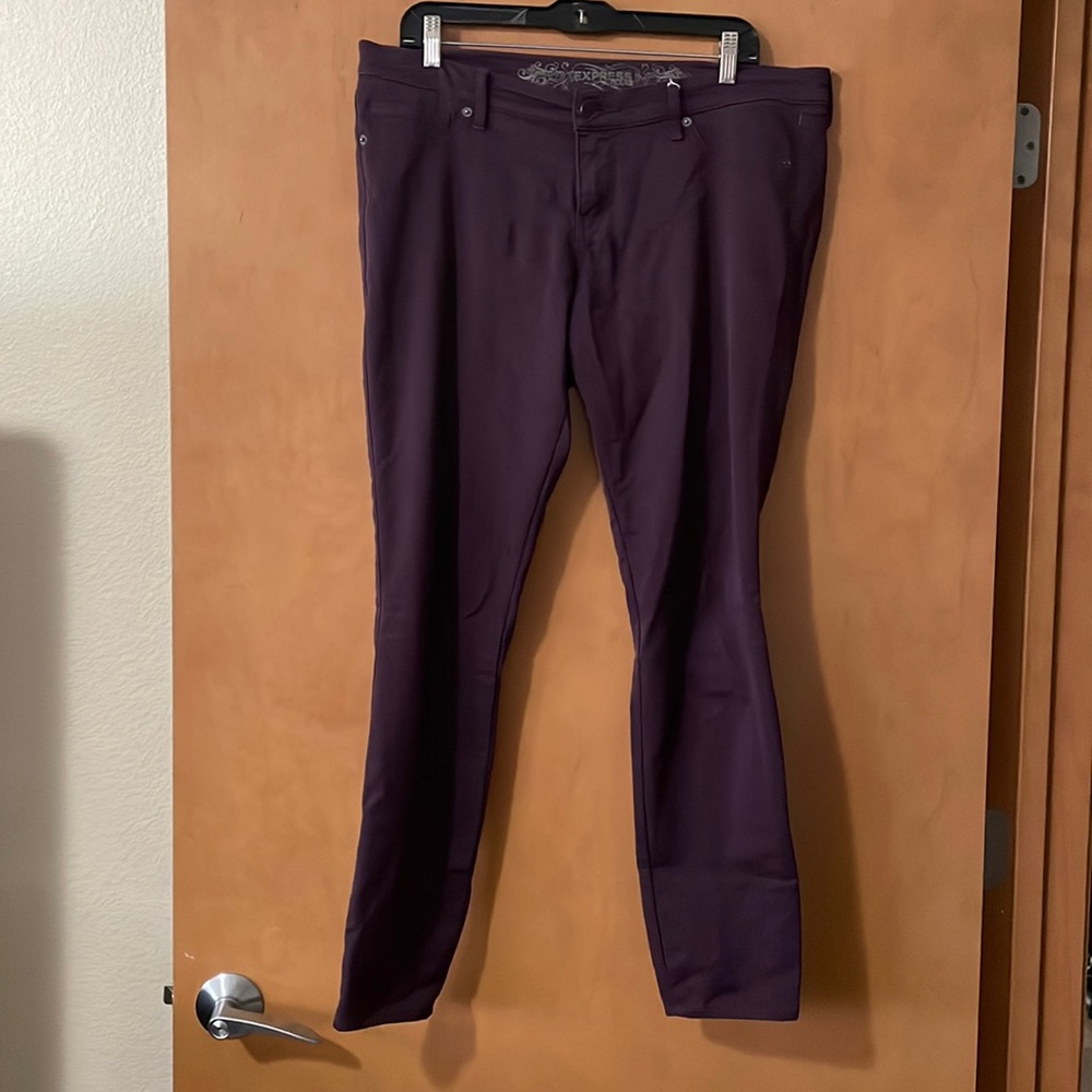 Burgundy Express jeans